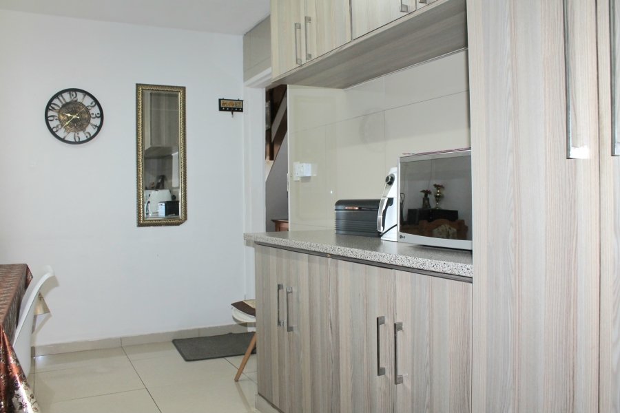 3 Bedroom Property for Sale in Lotus Park KwaZulu-Natal
