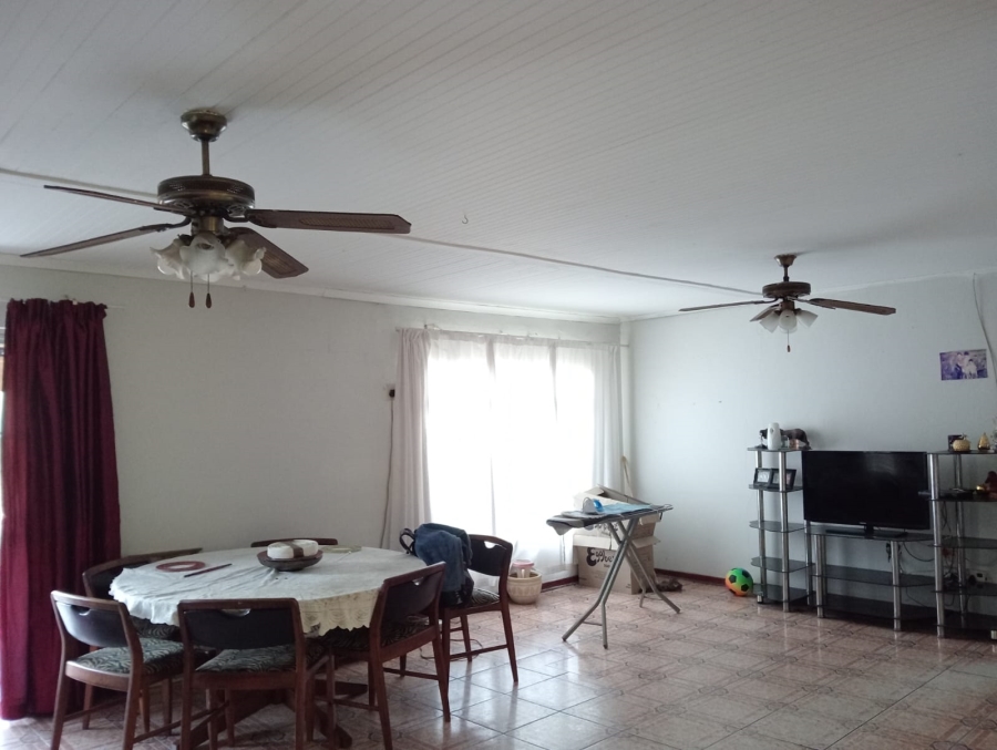 3 Bedroom Property for Sale in Aquadene KwaZulu-Natal