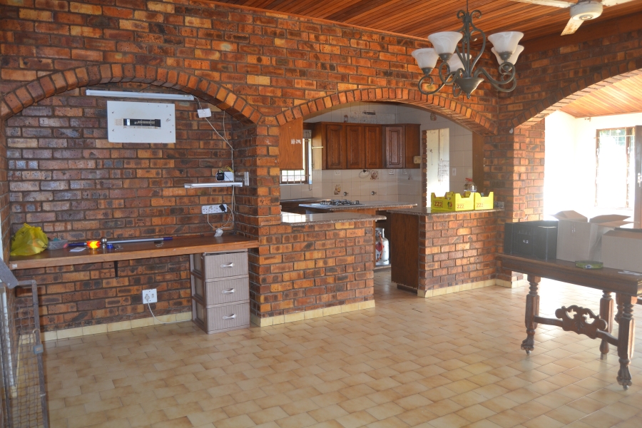 4 Bedroom Property for Sale in Scottburgh Central KwaZulu-Natal