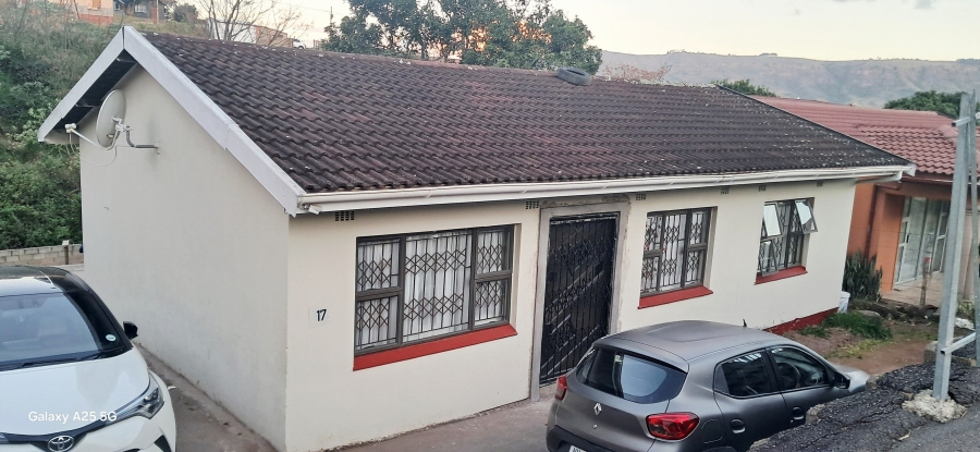 3 Bedroom Property for Sale in Kwandengezi KwaZulu-Natal