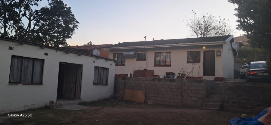 3 Bedroom Property for Sale in Kwandengezi KwaZulu-Natal