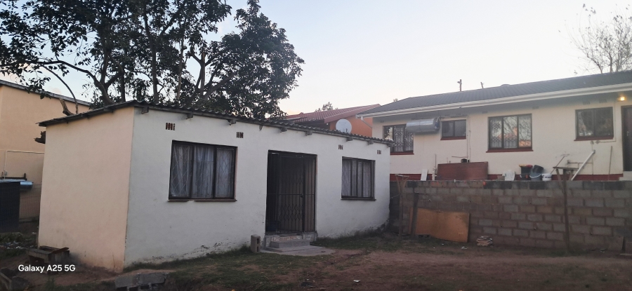 3 Bedroom Property for Sale in Kwandengezi KwaZulu-Natal