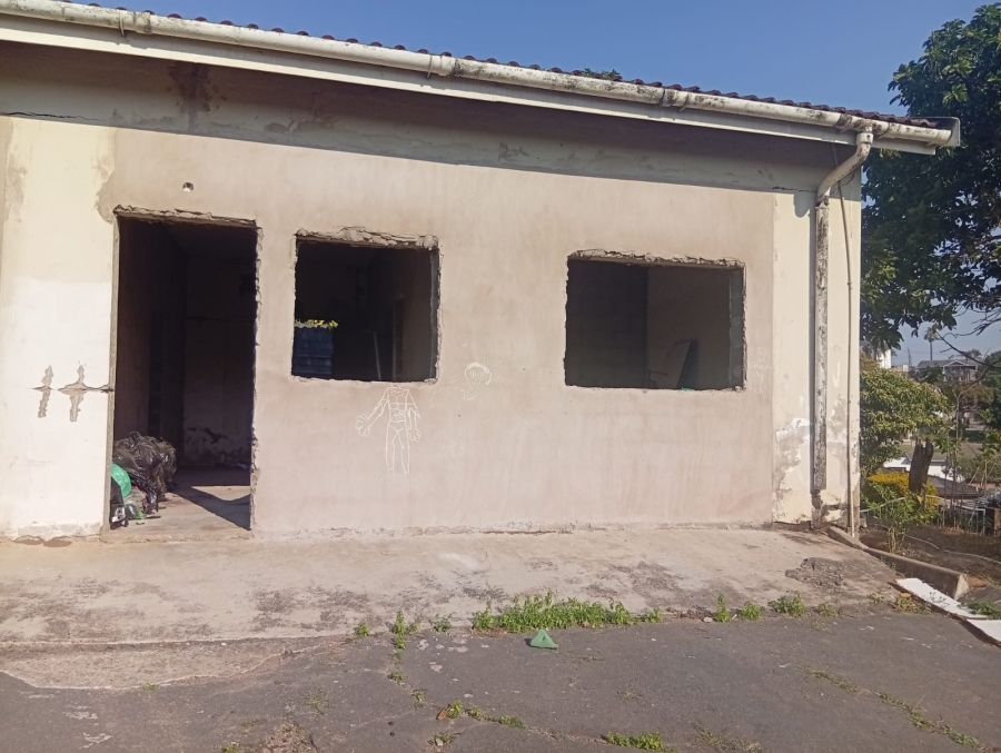 6 Bedroom Property for Sale in Escombe KwaZulu-Natal
