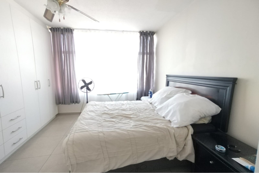 2 Bedroom Property for Sale in Morningside KwaZulu-Natal