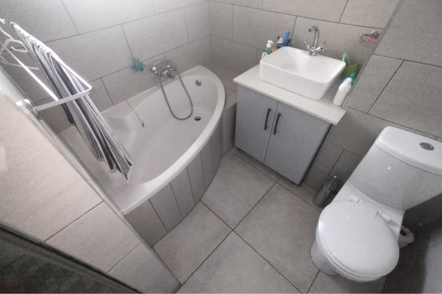 2 Bedroom Property for Sale in Morningside KwaZulu-Natal