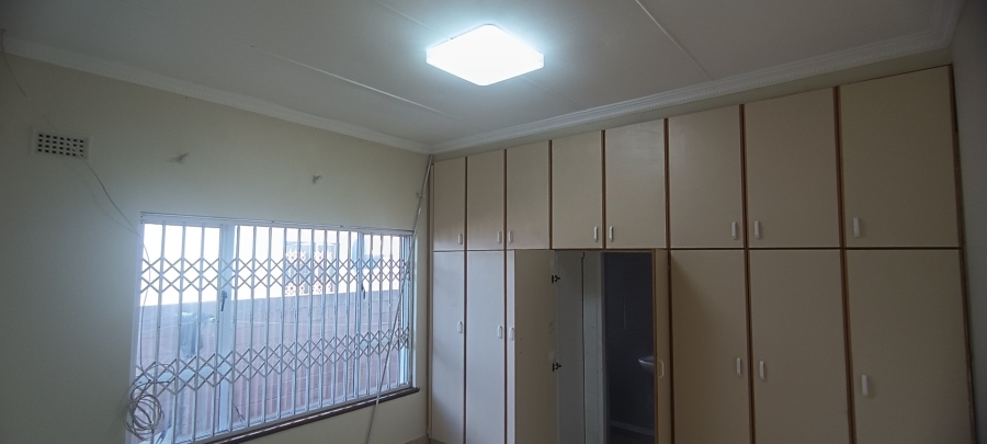 To Let 3 Bedroom Property for Rent in Bluff KwaZulu-Natal