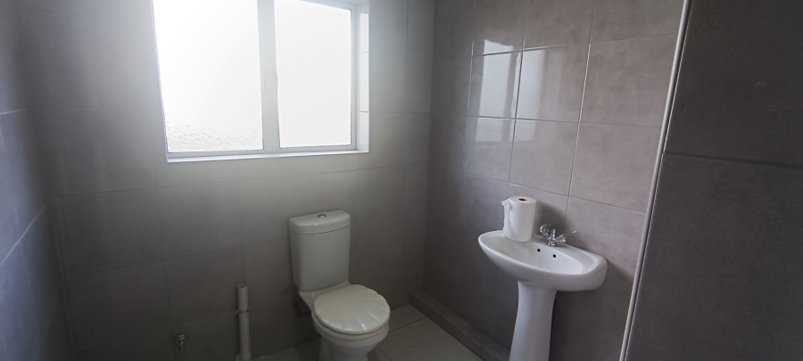 To Let 3 Bedroom Property for Rent in Bluff KwaZulu-Natal
