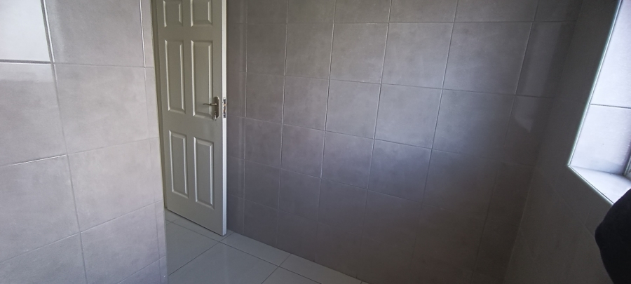 To Let 3 Bedroom Property for Rent in Bluff KwaZulu-Natal