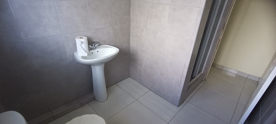 To Let 3 Bedroom Property for Rent in Bluff KwaZulu-Natal