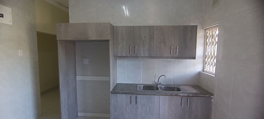 To Let 3 Bedroom Property for Rent in Bluff KwaZulu-Natal