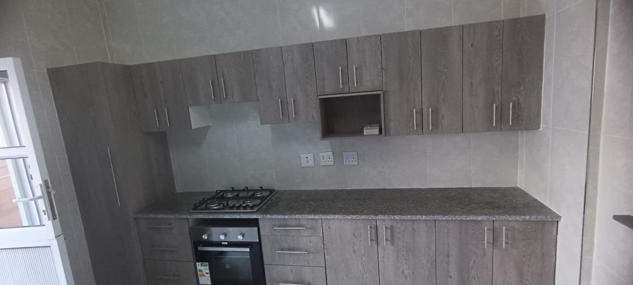 To Let 3 Bedroom Property for Rent in Bluff KwaZulu-Natal