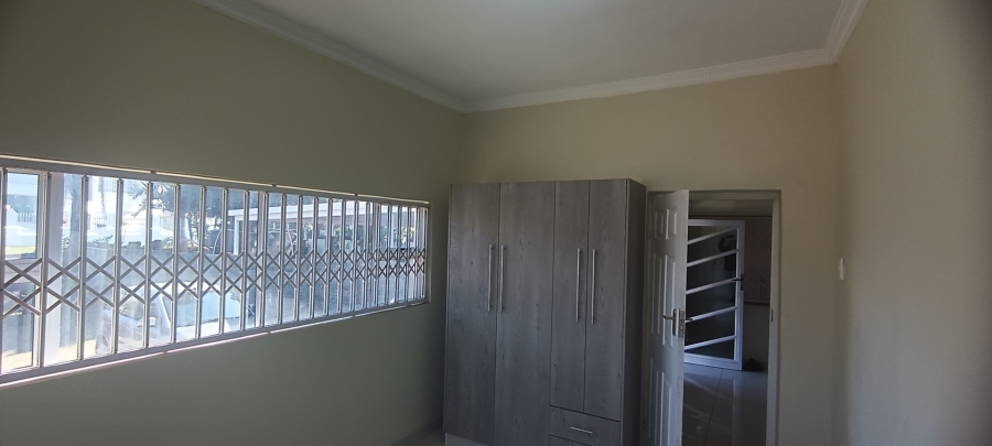 To Let 3 Bedroom Property for Rent in Bluff KwaZulu-Natal