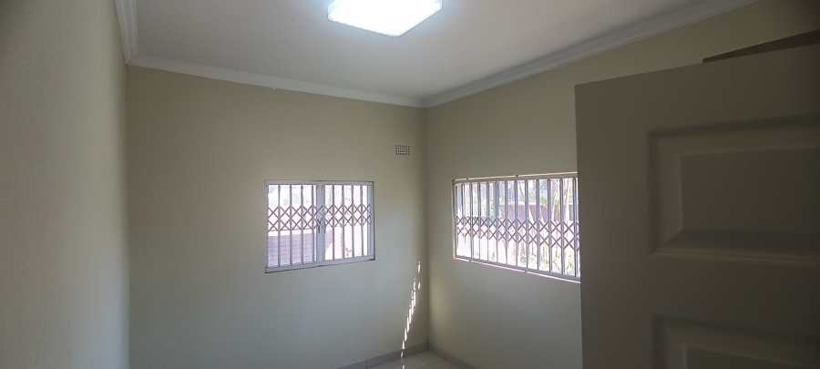 To Let 3 Bedroom Property for Rent in Bluff KwaZulu-Natal