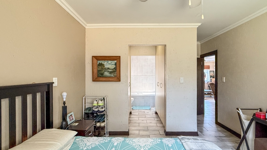 3 Bedroom Property for Sale in Seaward Estate KwaZulu-Natal