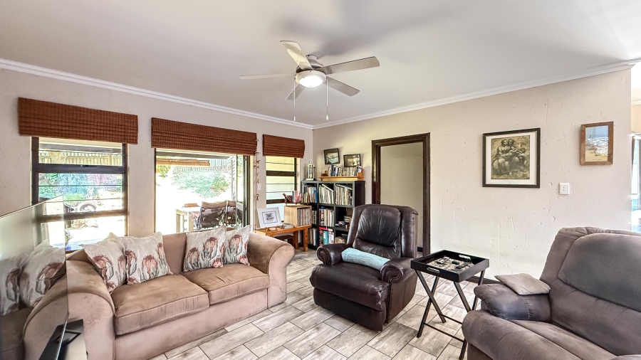 3 Bedroom Property for Sale in Seaward Estate KwaZulu-Natal