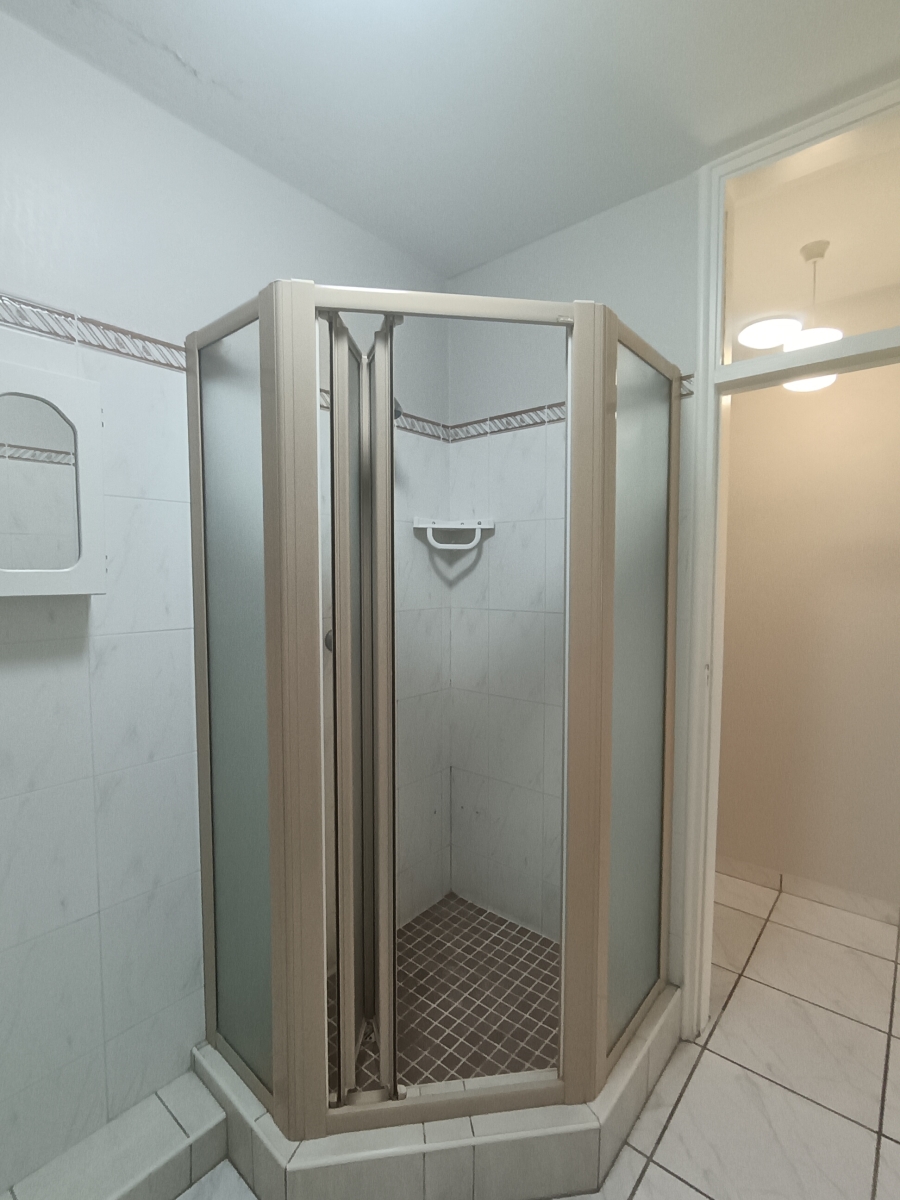 To Let 3 Bedroom Property for Rent in Umhlanga KwaZulu-Natal