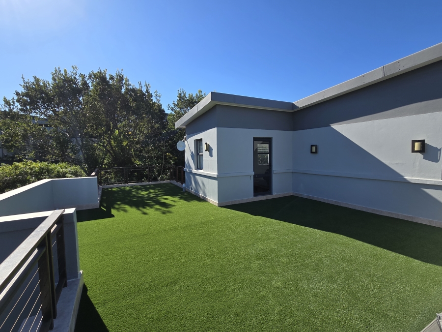 To Let 4 Bedroom Property for Rent in Palm Lakes Estate KwaZulu-Natal