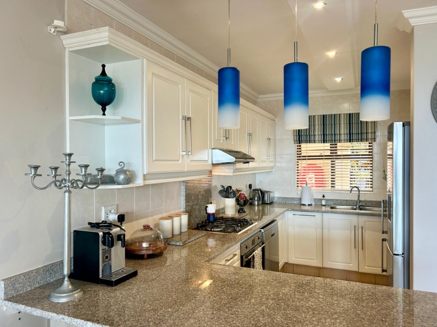 3 Bedroom Property for Sale in Willard Beach KwaZulu-Natal