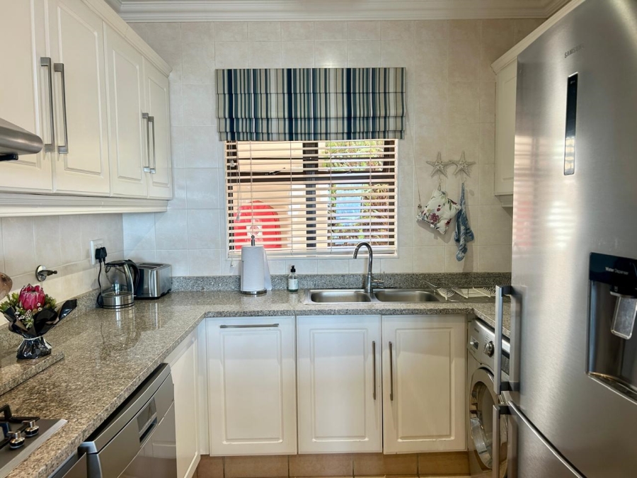 3 Bedroom Property for Sale in Willard Beach KwaZulu-Natal