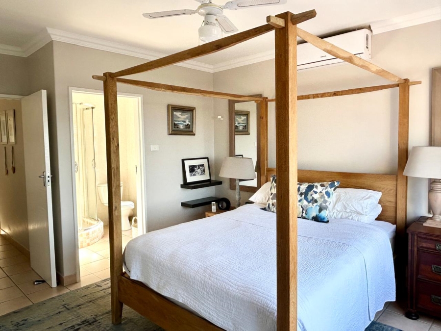 3 Bedroom Property for Sale in Willard Beach KwaZulu-Natal