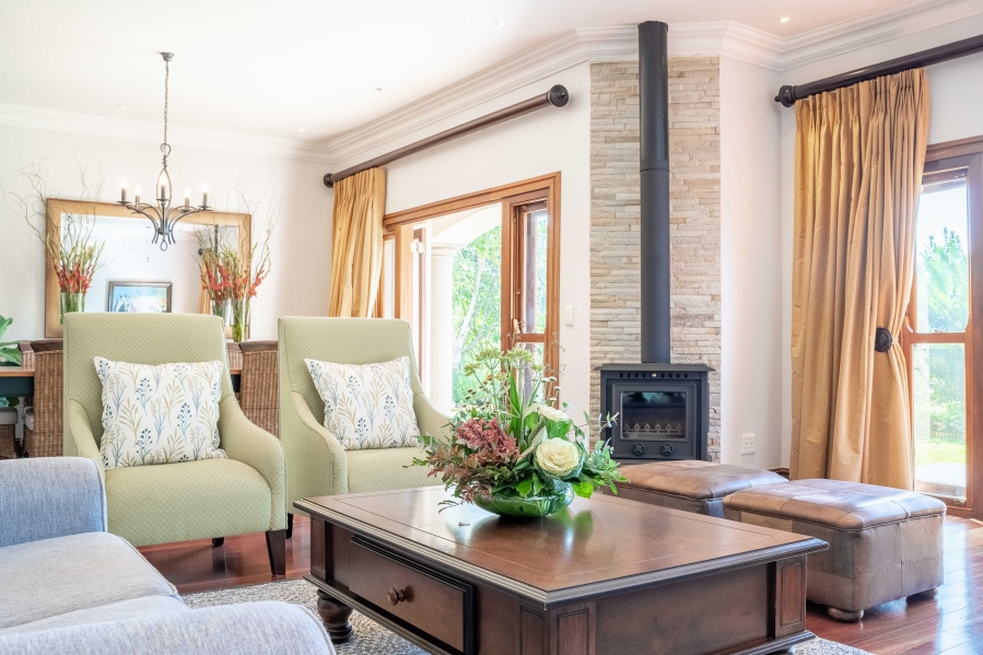5 Bedroom Property for Sale in Langford Country Estate KwaZulu-Natal