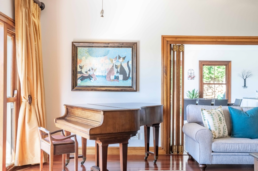 5 Bedroom Property for Sale in Langford Country Estate KwaZulu-Natal