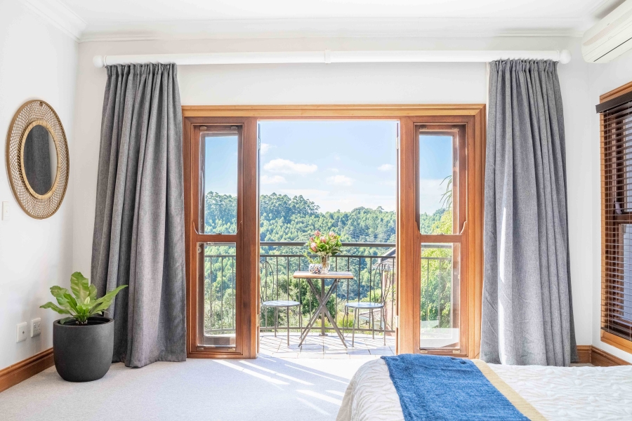5 Bedroom Property for Sale in Langford Country Estate KwaZulu-Natal