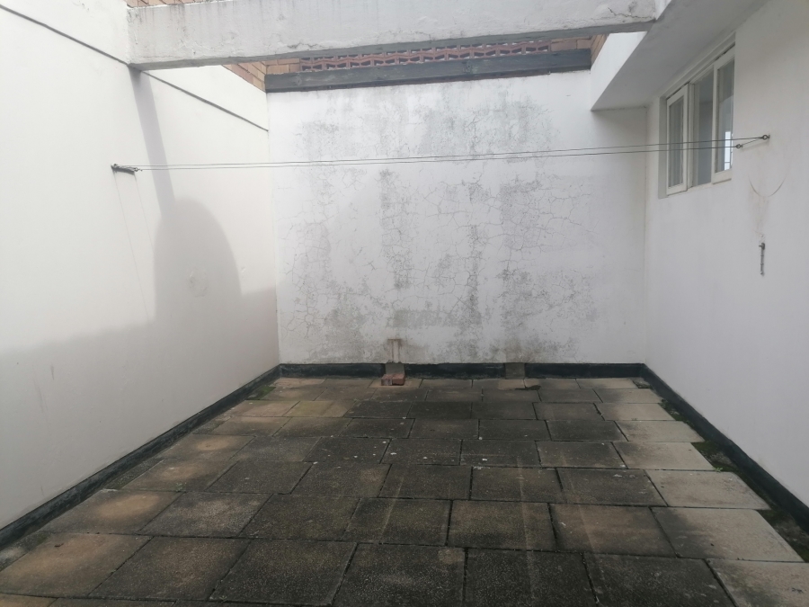 To Let 1 Bedroom Property for Rent in Pinetown KwaZulu-Natal