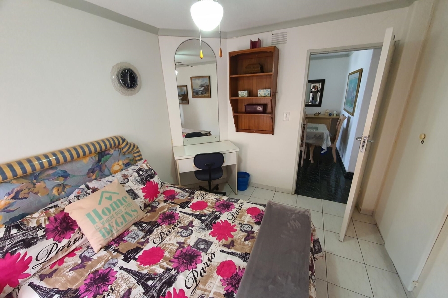 To Let 2 Bedroom Property for Rent in Manaba Beach KwaZulu-Natal