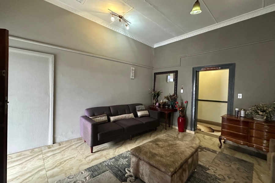 4 Bedroom Property for Sale in Lennoxton KwaZulu-Natal