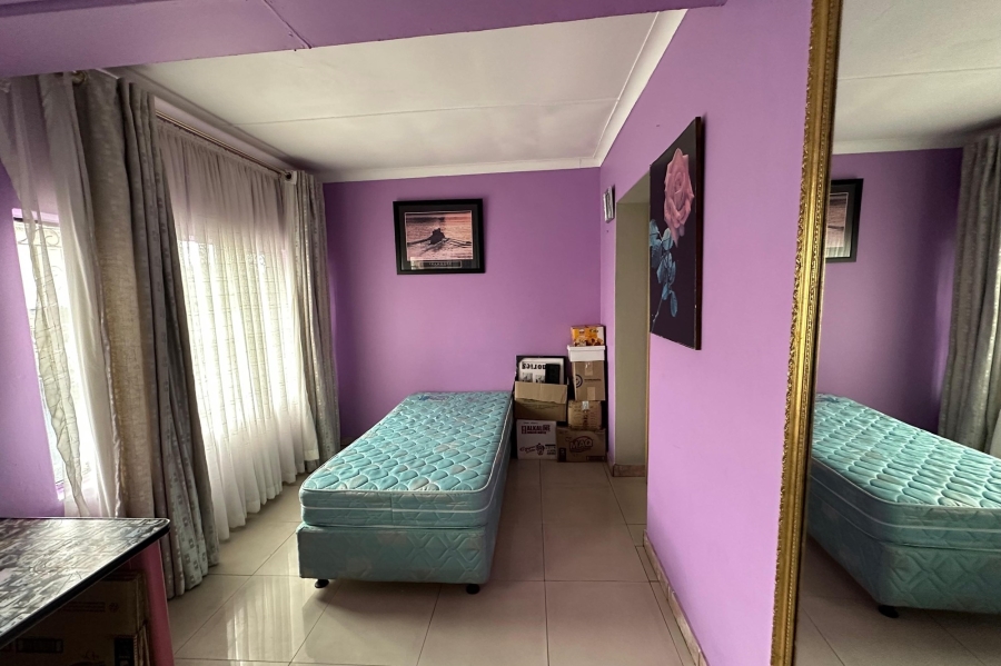 4 Bedroom Property for Sale in Lennoxton KwaZulu-Natal