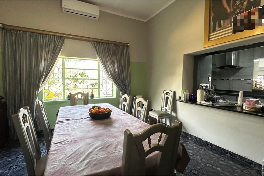 4 Bedroom Property for Sale in Lennoxton KwaZulu-Natal