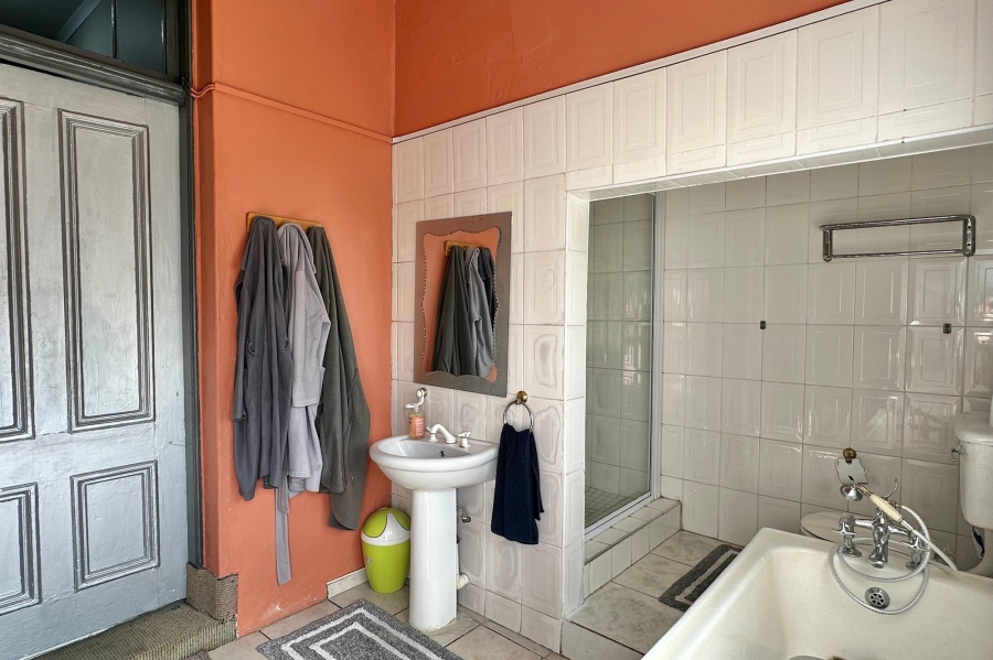 4 Bedroom Property for Sale in Lennoxton KwaZulu-Natal