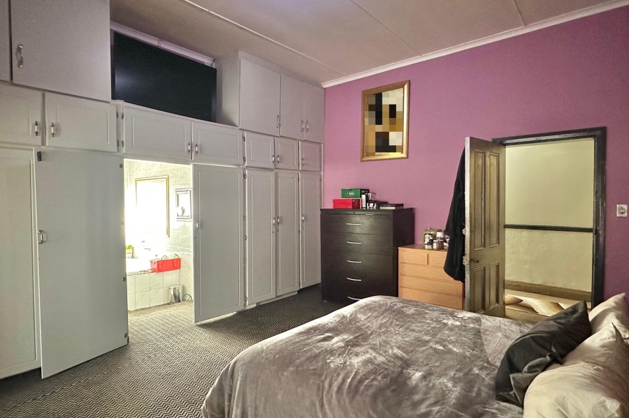 4 Bedroom Property for Sale in Lennoxton KwaZulu-Natal