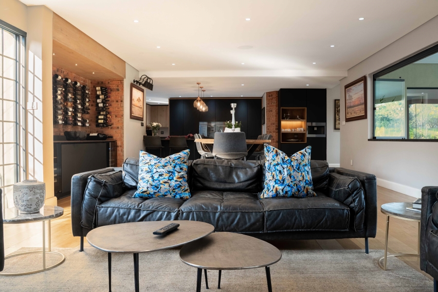 5 Bedroom Property for Sale in Cotswold Downs Estates KwaZulu-Natal