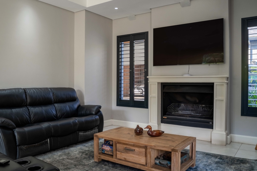 5 Bedroom Property for Sale in Cotswold Downs Estates KwaZulu-Natal