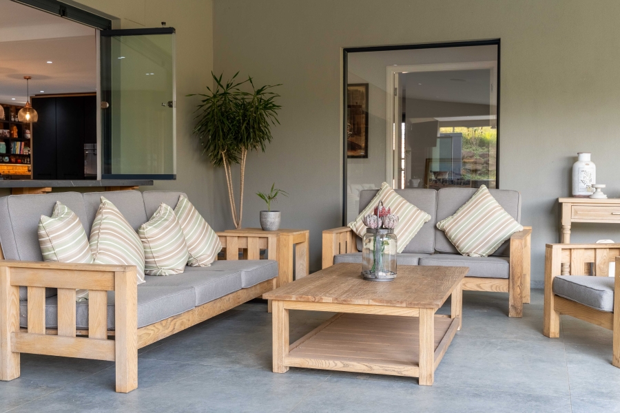 5 Bedroom Property for Sale in Cotswold Downs Estates KwaZulu-Natal