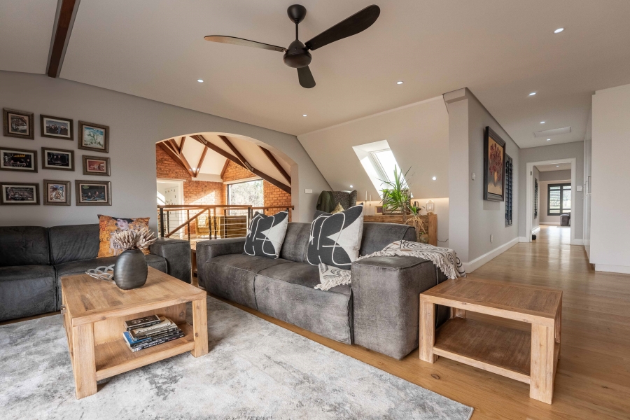 5 Bedroom Property for Sale in Cotswold Downs Estates KwaZulu-Natal