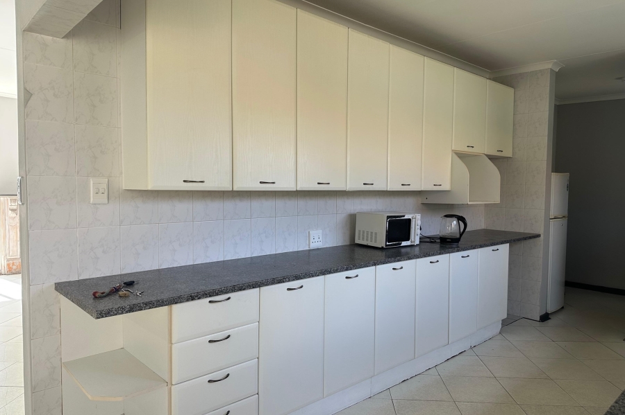 3 Bedroom Property for Sale in Huttenheights KwaZulu-Natal