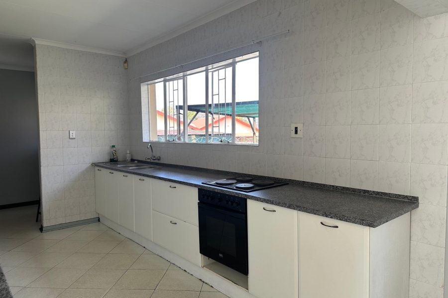 3 Bedroom Property for Sale in Huttenheights KwaZulu-Natal