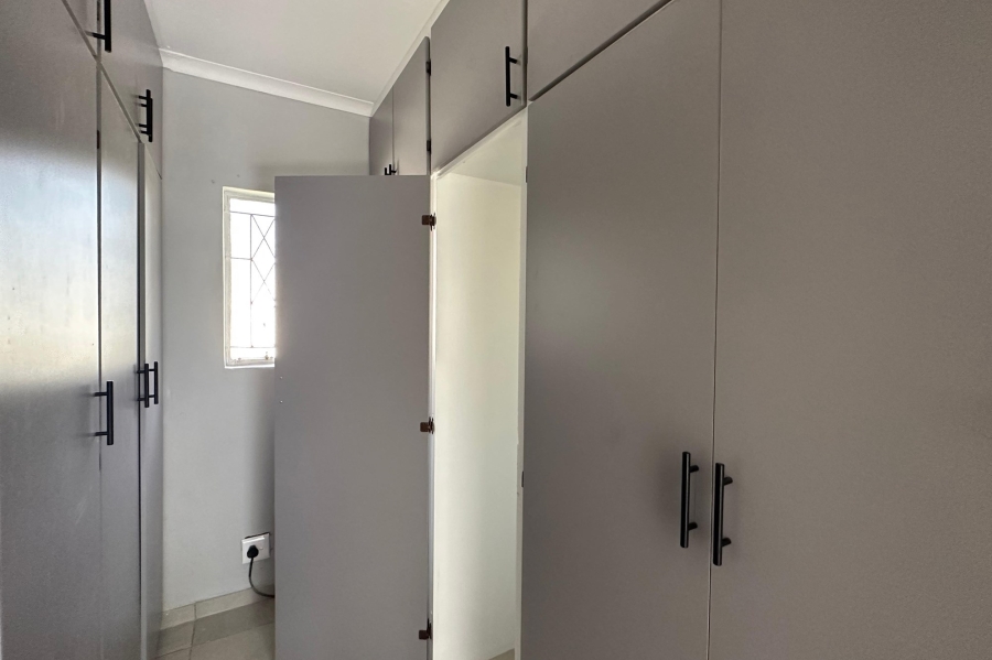 3 Bedroom Property for Sale in Huttenheights KwaZulu-Natal