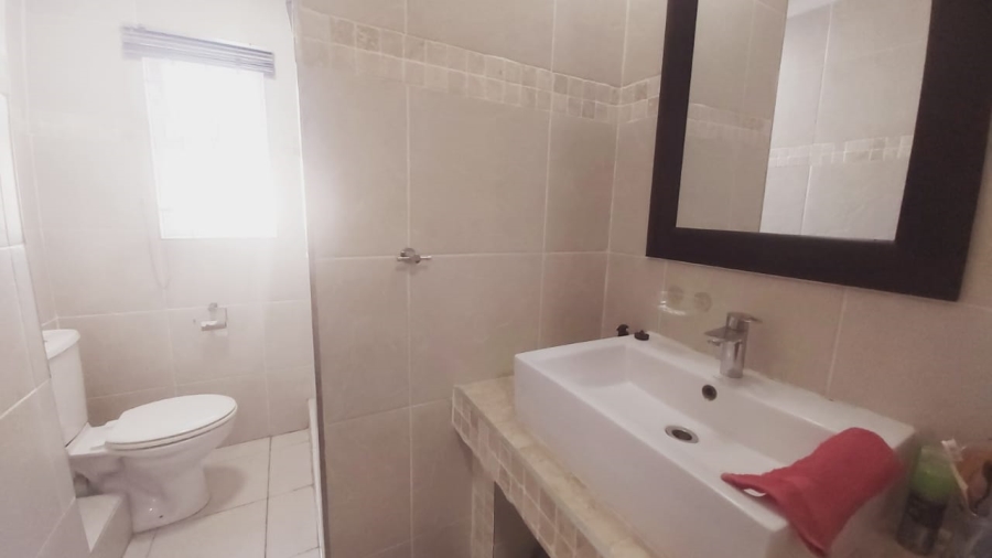 3 Bedroom Property for Sale in Brighton Beach KwaZulu-Natal