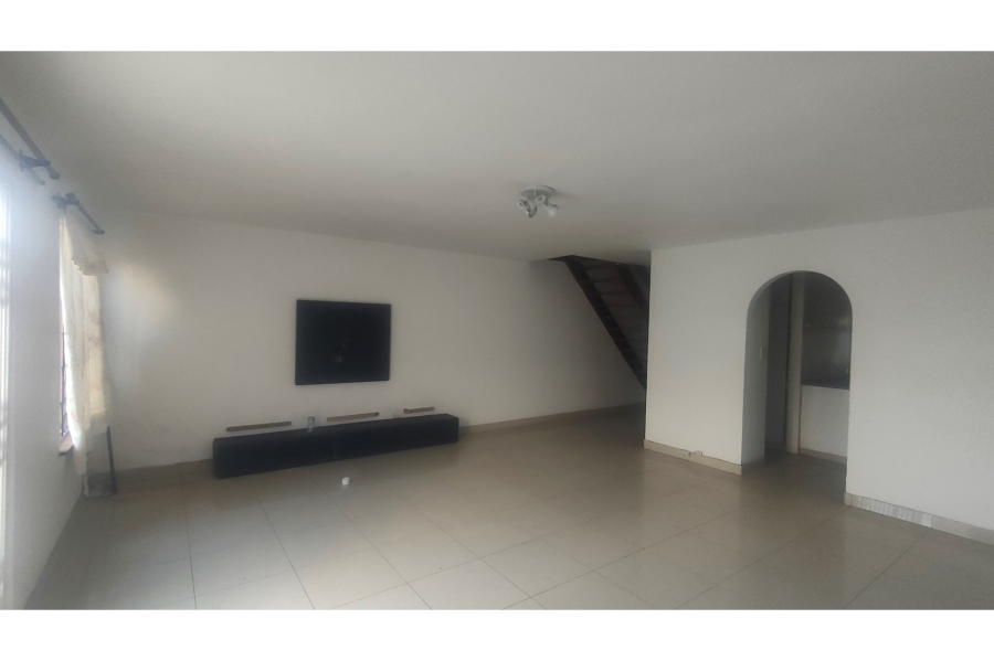3 Bedroom Property for Sale in Newlands West KwaZulu-Natal