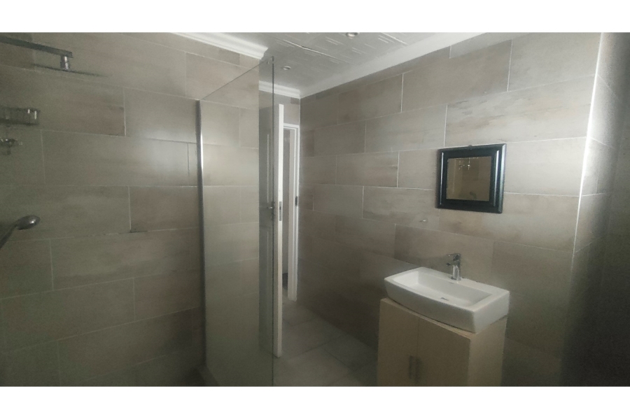 3 Bedroom Property for Sale in Newlands West KwaZulu-Natal