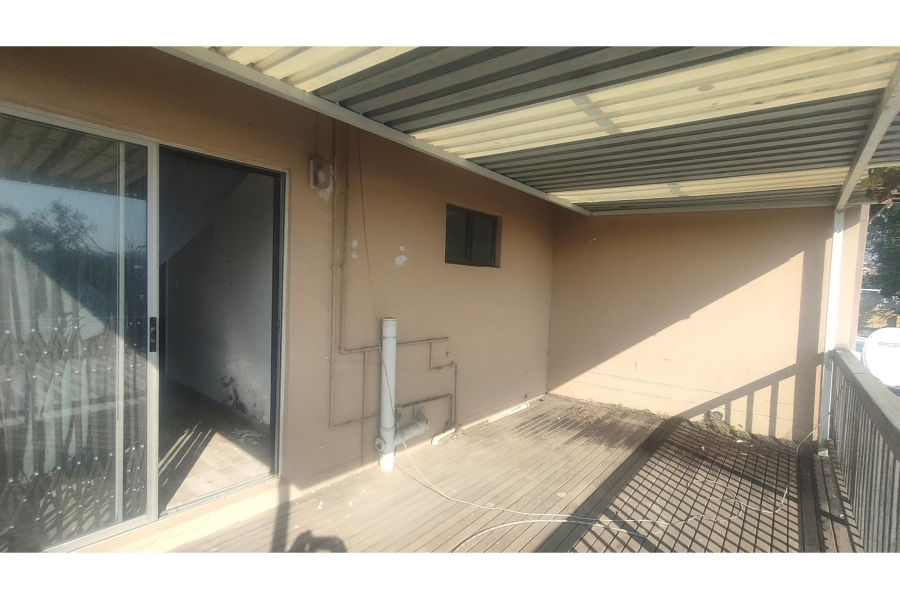 3 Bedroom Property for Sale in Newlands West KwaZulu-Natal