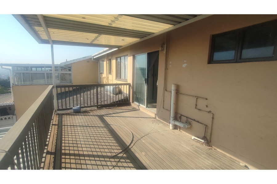 3 Bedroom Property for Sale in Newlands West KwaZulu-Natal