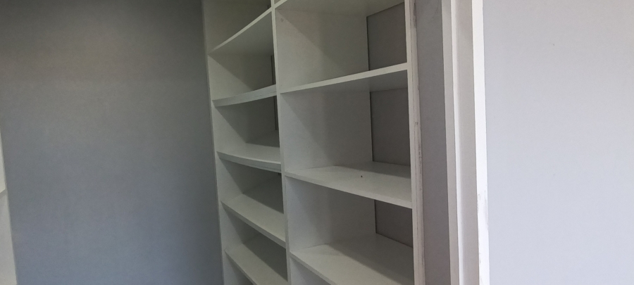To Let 2 Bedroom Property for Rent in Bluff KwaZulu-Natal