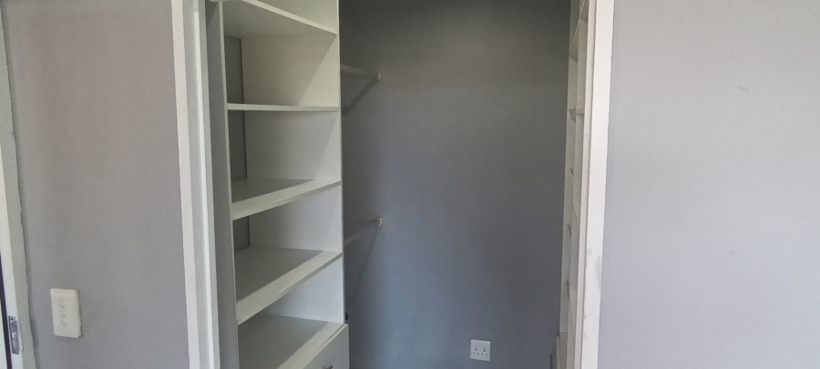 To Let 2 Bedroom Property for Rent in Bluff KwaZulu-Natal