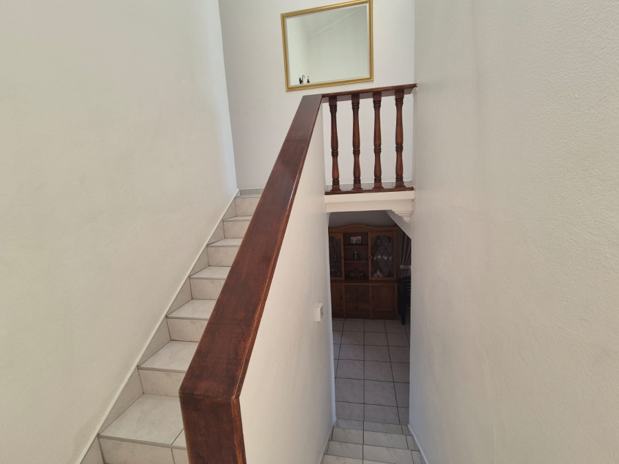 To Let 3 Bedroom Property for Rent in Bluff KwaZulu-Natal
