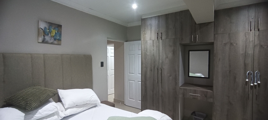 To Let 4 Bedroom Property for Rent in Bluff KwaZulu-Natal